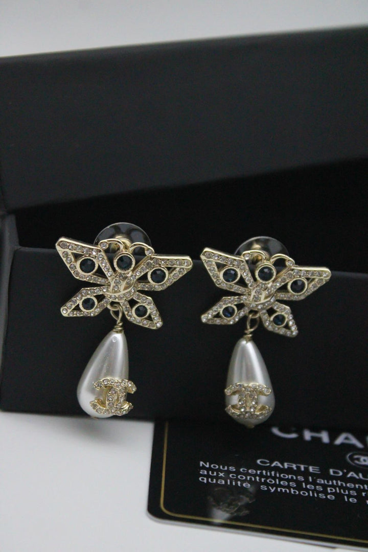 CH - CC Butterfly Pearl Drop Earrings - Saadstore