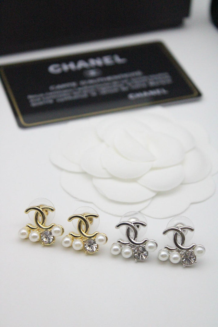 CH - CC Pearl earrings - Saadstore