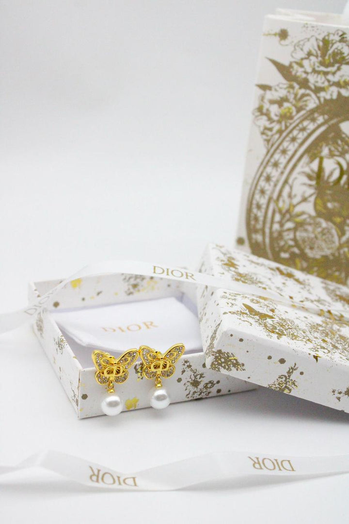 CD Pearl Earrings - Saadstore